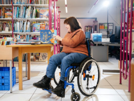 NOUVELLE BIBLIOTHÈQUE DE NEUCHÂTEL